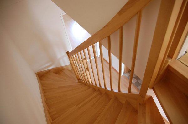 What Makes Engineered Hardwood Different from Solid Hardwood