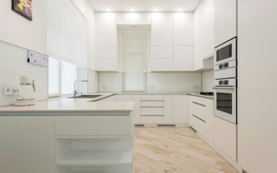 Why Laminate Flooring Is Perfect for San Diego’s Climate (And Your Budget)